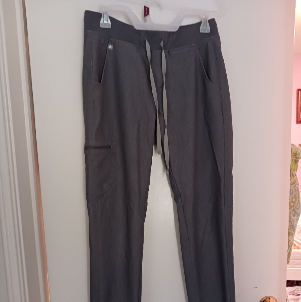Figs scrub pants Small Tall